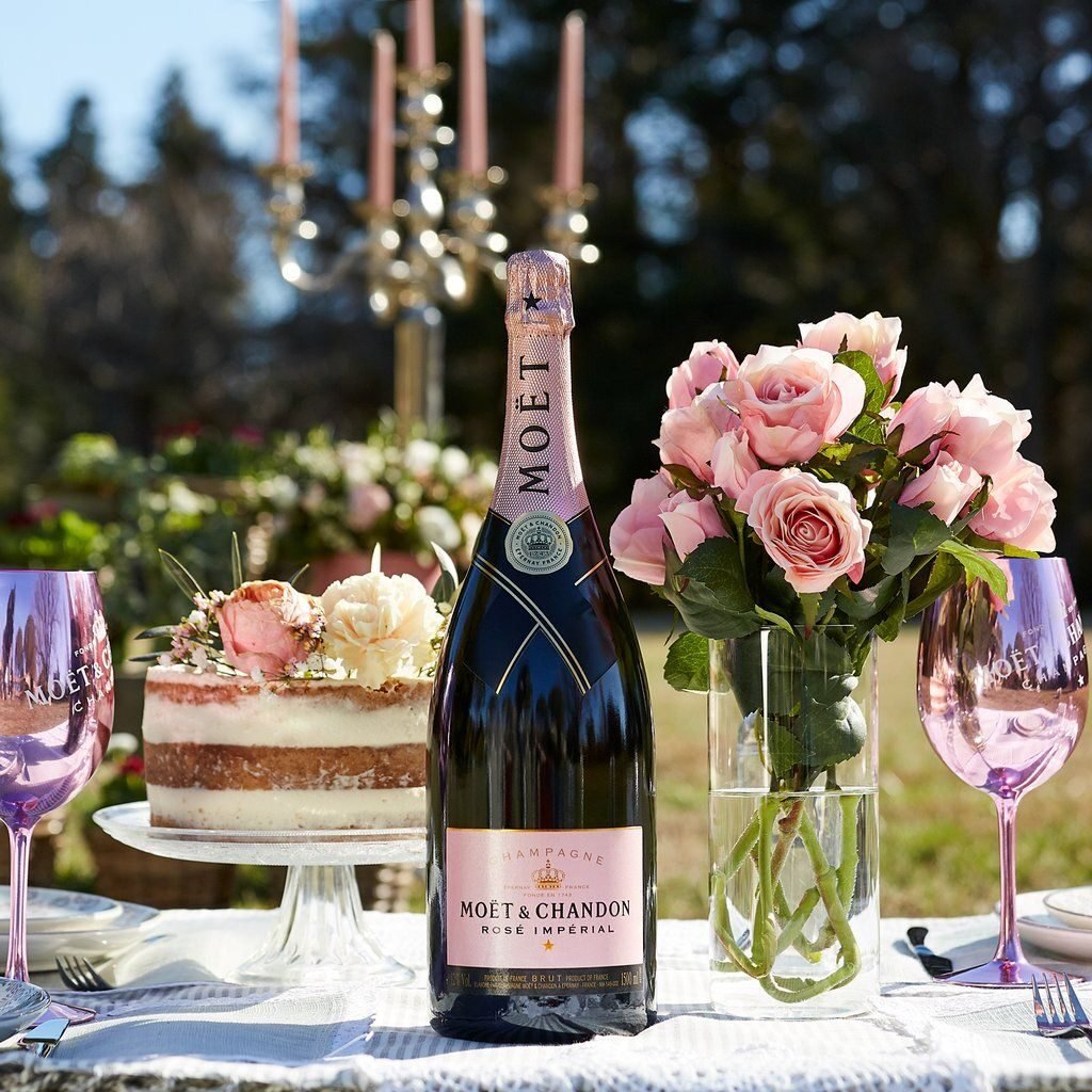 Moët & Chandon Brut Rose Imperial Champagne | - Runway Gist